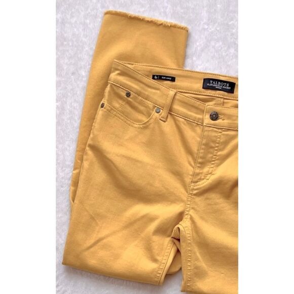 NWT Talbots Flawless Five Pocket Frayed Hem Slim Ankle Jeans in Yellow, Size 4P - Picture 5 of 16